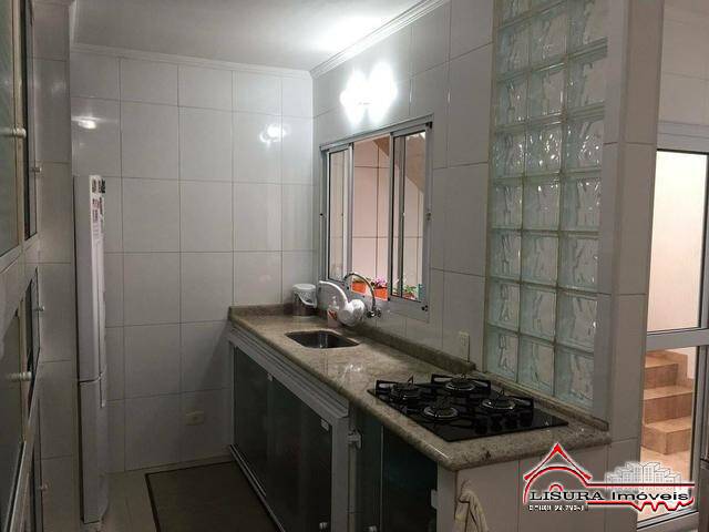 Casa para Venda em São José dos Campos - 3