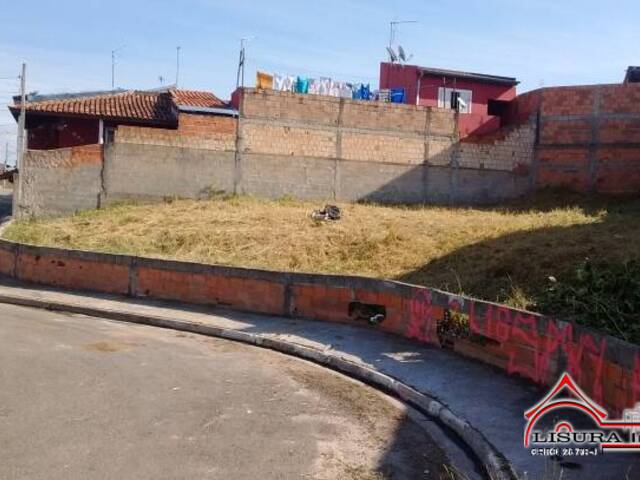 Terreno para Venda em Jacareí - 2