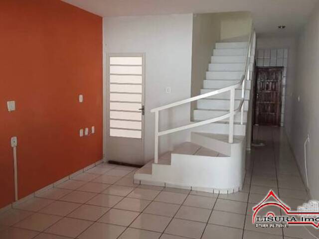 #8195 - Casa em condomínio para Venda em Jacareí - SP - 2