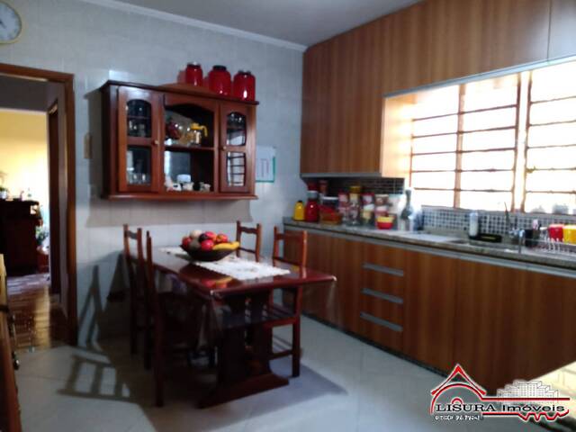 Casa para Venda em Jacareí - 2