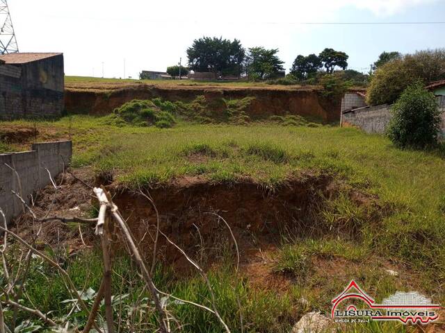 Terreno para Venda em Jacareí - 2