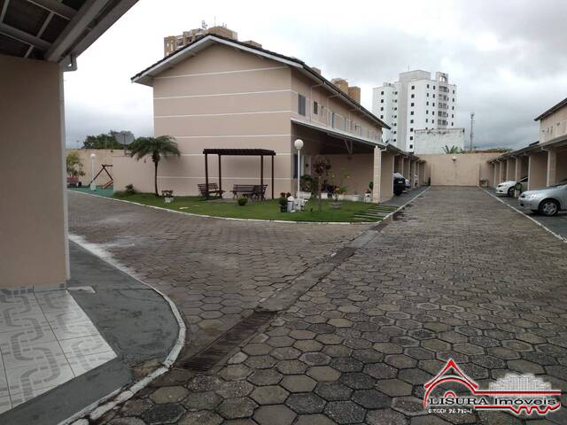 #8368 - Casa em condomínio para Venda em Jacareí - SP - 3