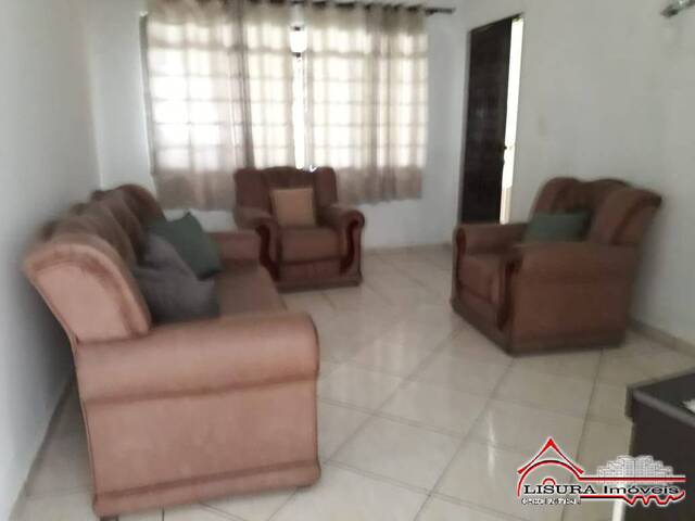 Casa para Venda em Jacareí - 4
