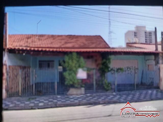 #8973 - Casa para Venda em Jacareí - SP - 2