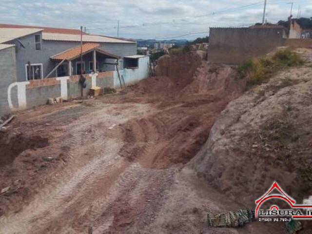 Terreno para Venda em Jacareí - 4