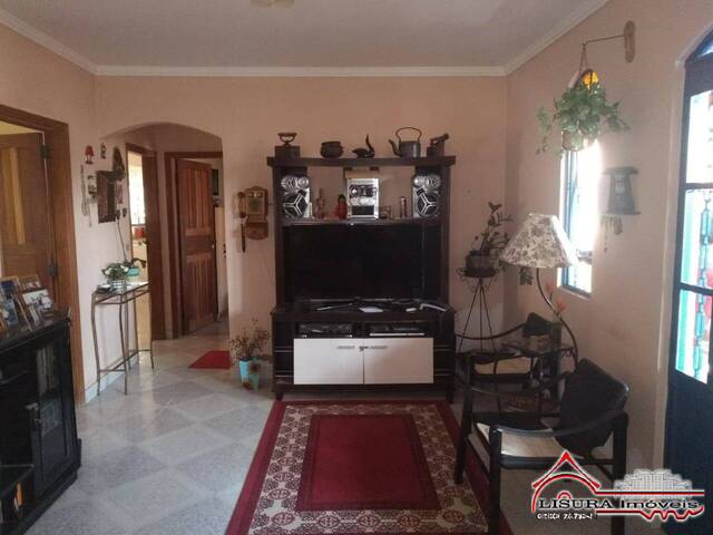 Casa para Venda em São José dos Campos - 5