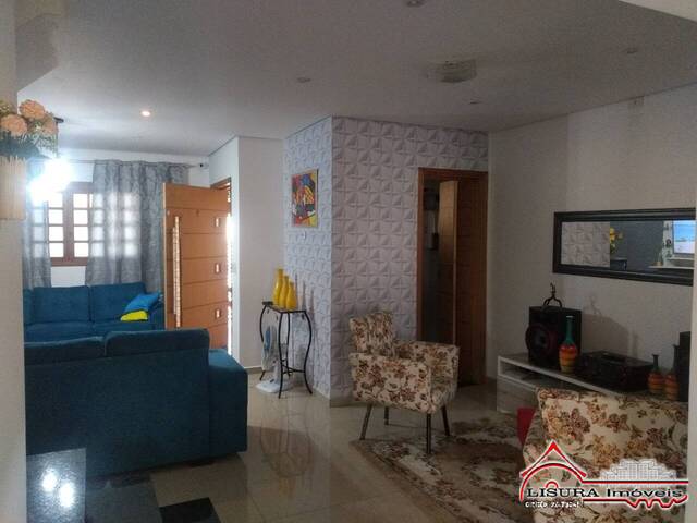 Casa para Venda em Jacareí - 3