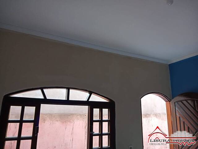 Casa para Venda em Jacareí - 4