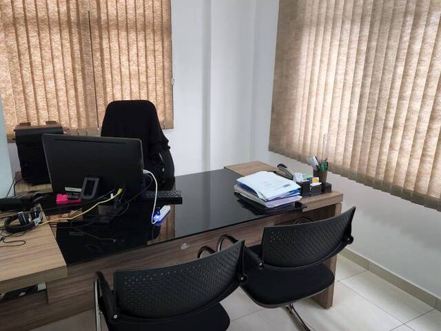 Sala para Venda em Jacareí - 2