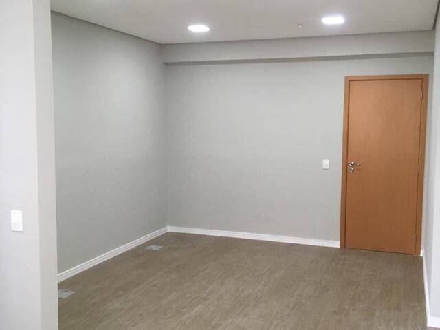 Sala para Venda em Jacareí - 2