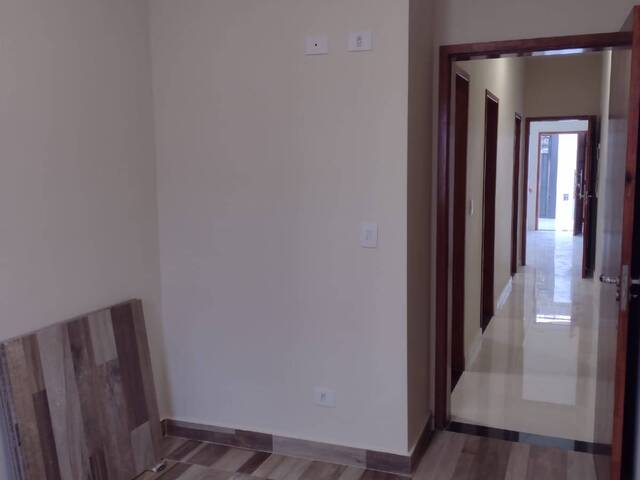 Casa para Venda em Jacareí - 4
