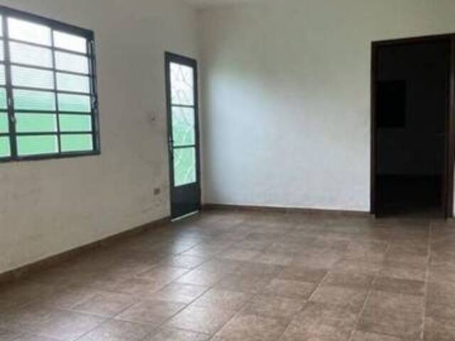 Casa para Venda em Jacareí - 2