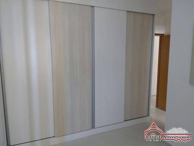 Apartamento para Venda em Jacareí - 3