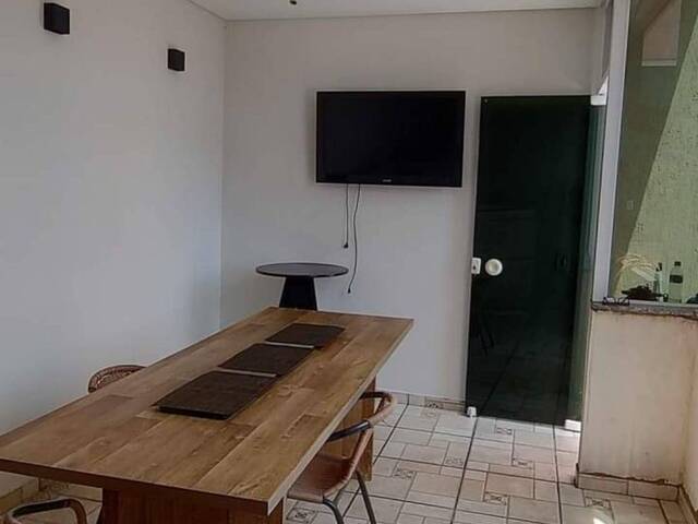 Casa para Venda em São José dos Campos - 5
