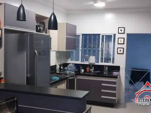 Casa para Venda em Jacareí - 5