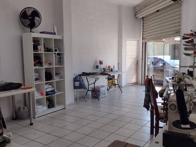 Ponto Comercial para Locação em Jacareí - 2