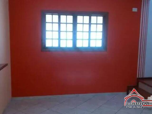 Casa para Venda em Jacareí - 2