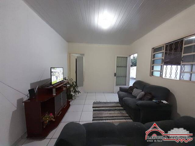 Casa para Venda em Jacareí - 5