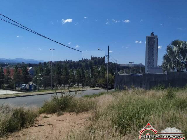 Terreno para Venda em Jacareí - 2
