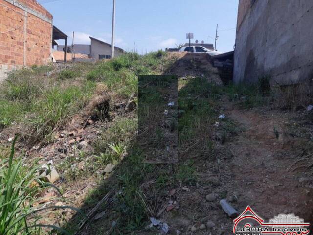 Terreno para Venda em Jacareí - 3