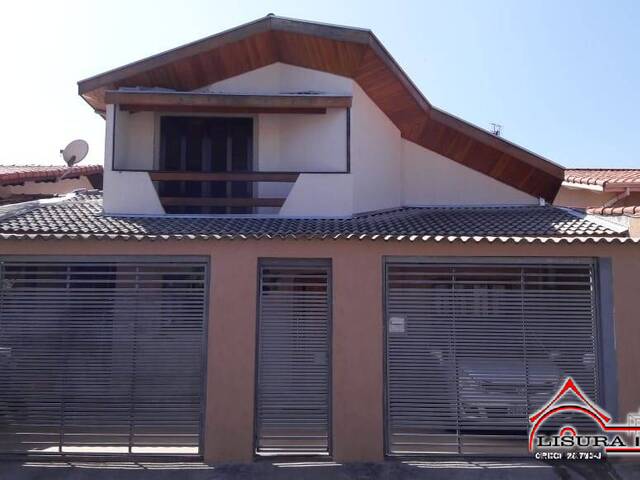 Casa para Venda em Jacareí - 2