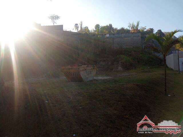 Terreno para Venda em Jacareí - 2