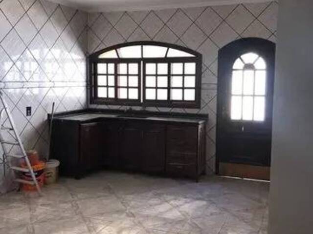 Casa para Venda em Jacareí - 4