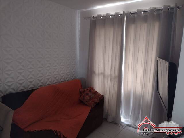 Apartamento para Venda em Jacareí - 3