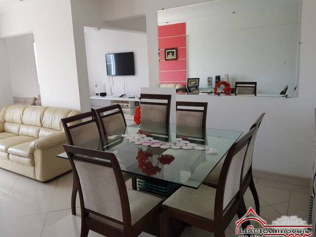 Apartamento para Venda em Jacareí - 2