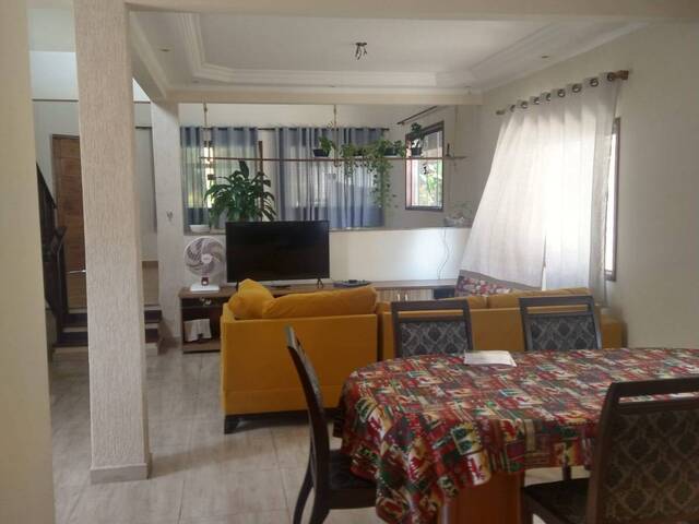 Casa para Locação em Jacareí - 3
