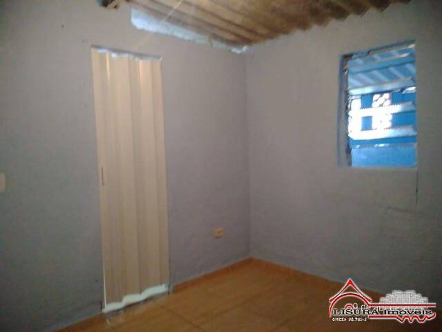 Casa para Venda em Jacareí - 2