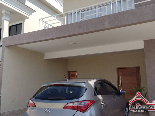 Casa em condomínio para Venda em Jacareí - 2