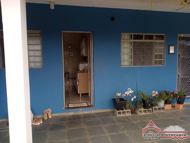 Casa para Venda em Jacareí - 3