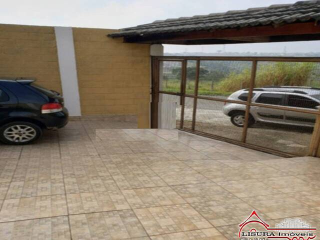 Casa para Venda em Jacareí - 2