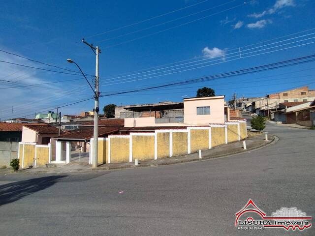 Casa para Venda em Jacareí - 3