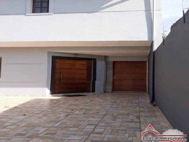 Casa para Venda em Jacareí - 3