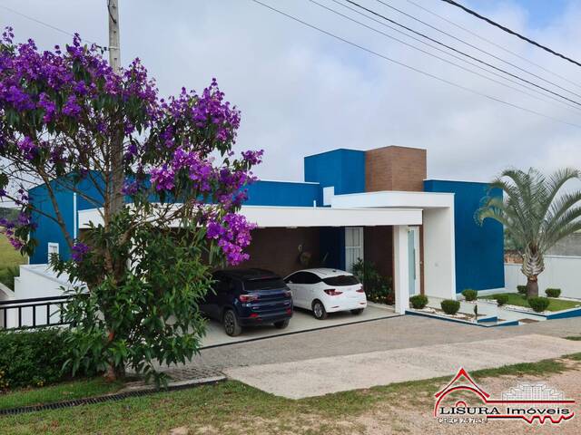 Casa para Venda em Jacareí - 3