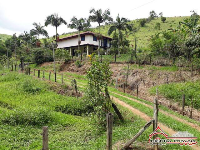 Chácara para Venda em Jacareí - 2