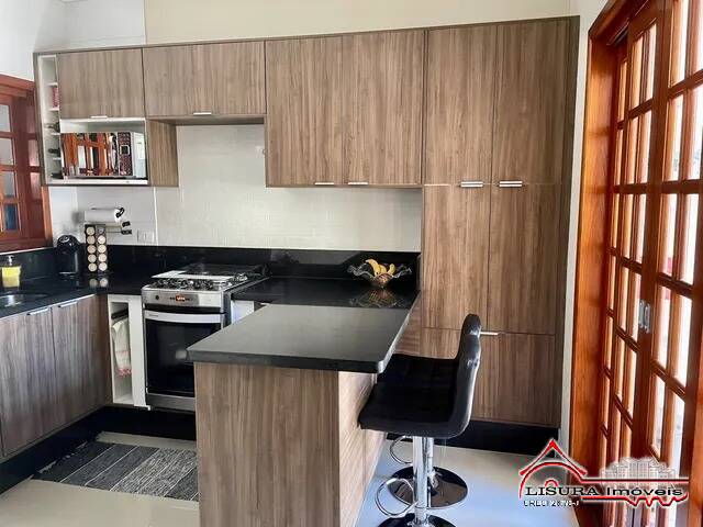 Casa para Venda em Jacareí - 2