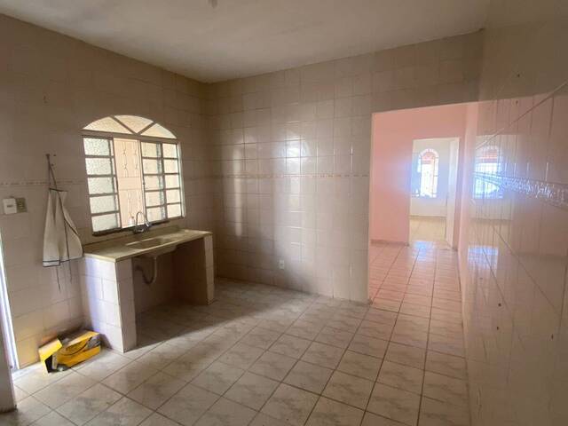 Casa para Venda em Jacareí - 5