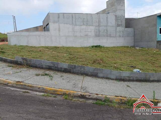 Terreno para Venda em Jacareí - 2