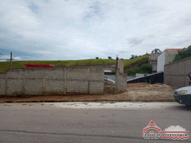 Terreno para Venda em Jacareí - 3