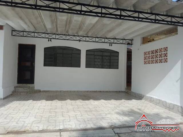 Casa para Venda em Jacareí - 3