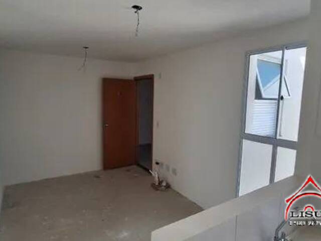 Apartamento para Venda em Jacareí - 2