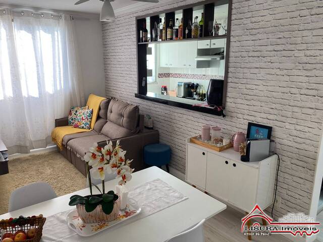Apartamento para Venda em Jacareí - 3