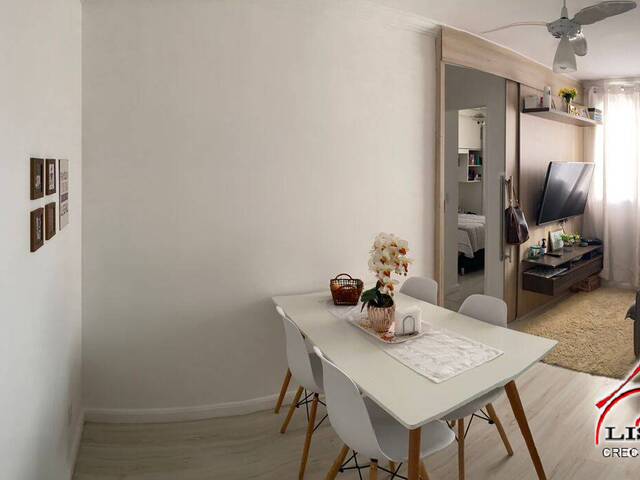 Apartamento para Venda em Jacareí - 5