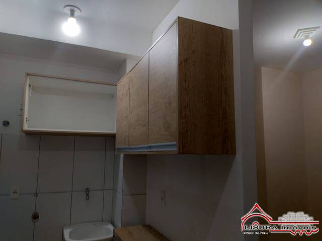 Apartamento para Venda em Jacareí - 3