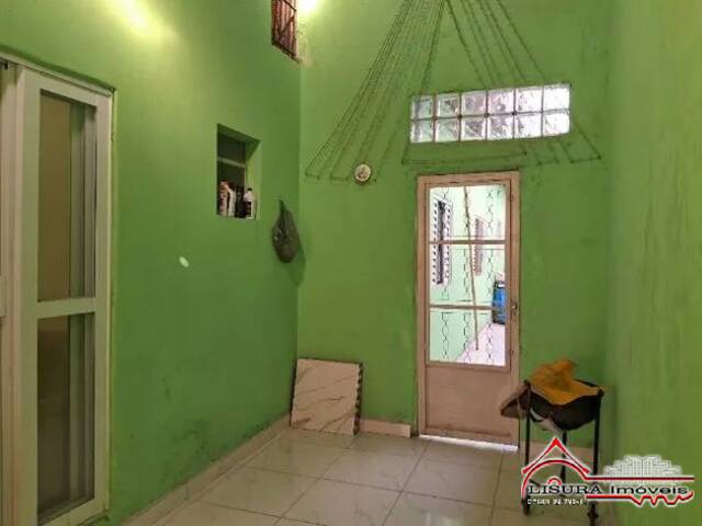 Casa para Venda em Jacareí - 5