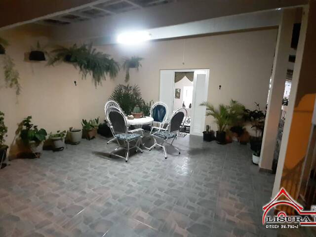 Casa para Venda em Jacareí - 2