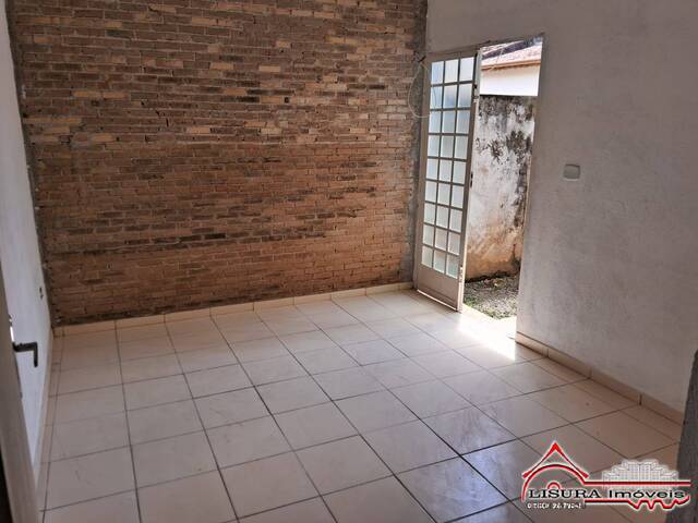 Casa para Venda em Jacareí - 4